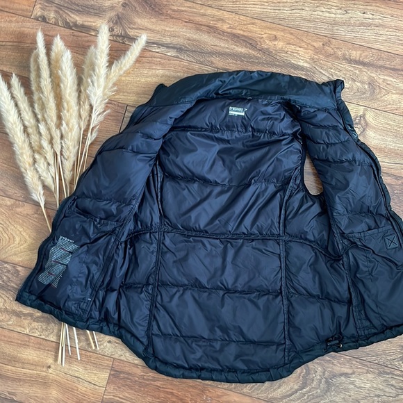 Gymshark Vest 🦈 - Picture 3 of 6